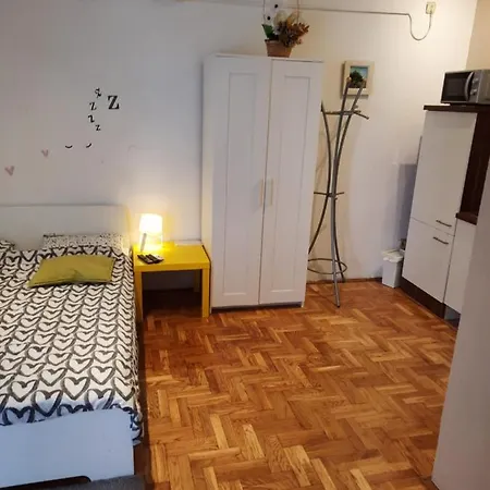 Studio Apartment Zagreb Extérieur photo